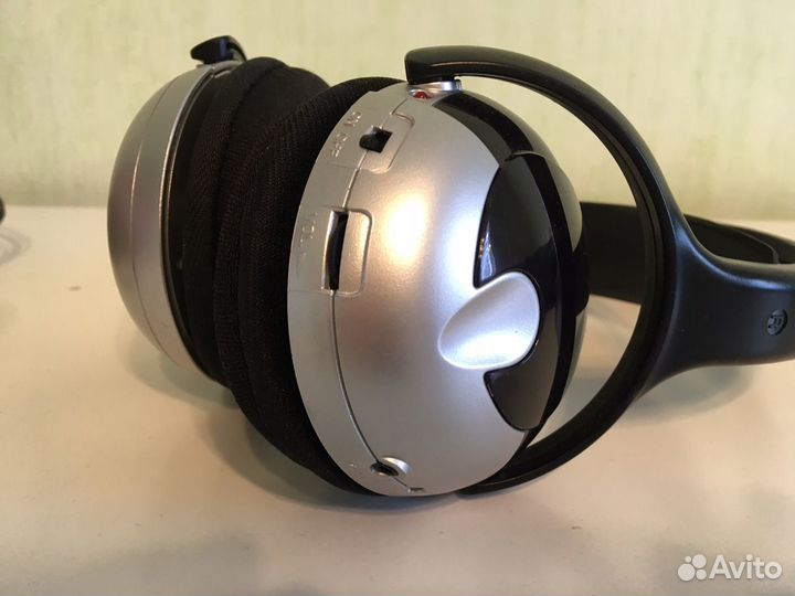 Беспроводные наушники