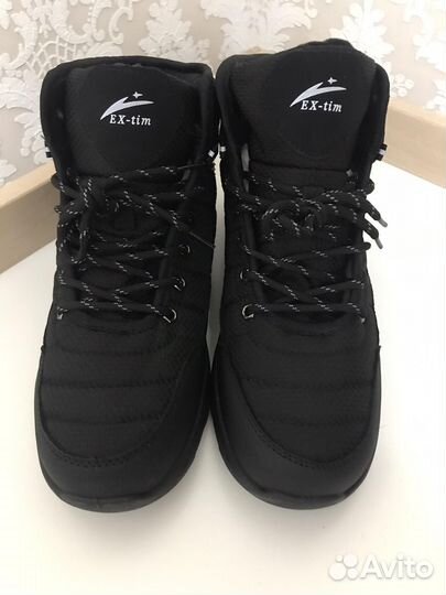Новые кроссовки зимние 44