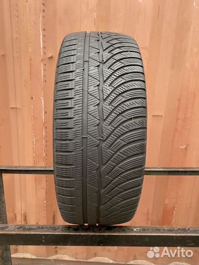 Michelin Pilot Alpin PA4 215/45 R18