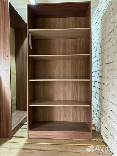 Шкаф - витрина пристенный (торговый)