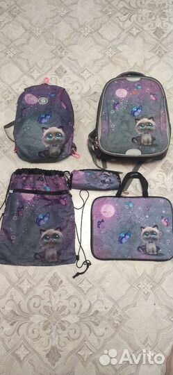 Школьный рюкзак