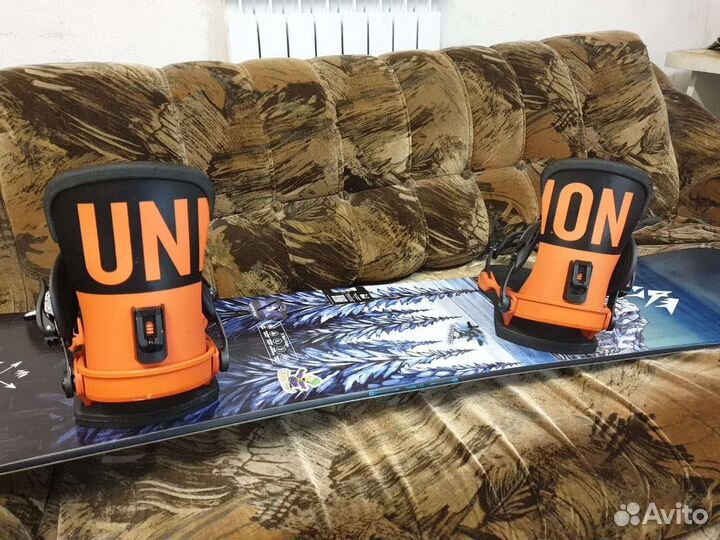 Крепления для сноуборд Union Contact Pro M