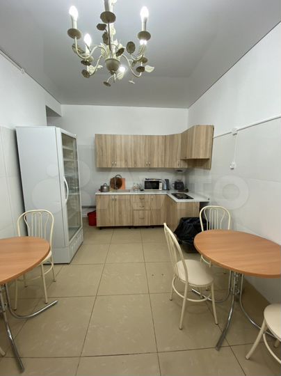 Комната 10 м², 1/4 эт.