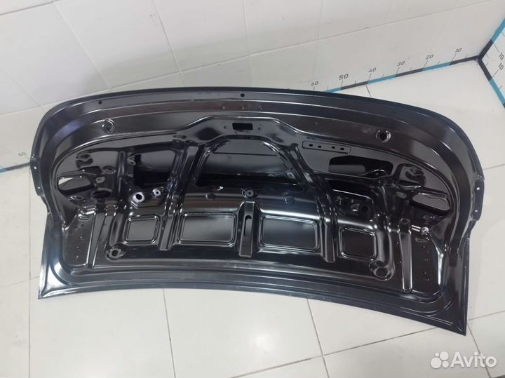 Крышка багажника Hyundai Solaris 2 оригинал