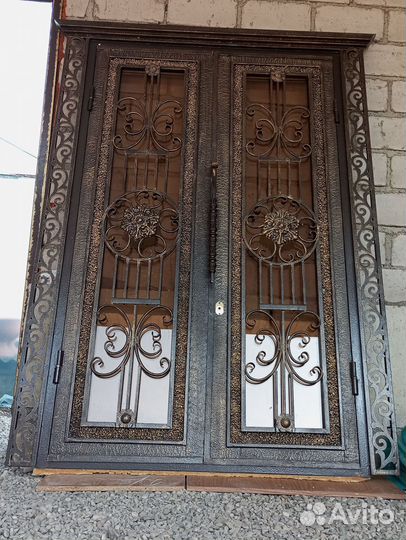 Кованные двери