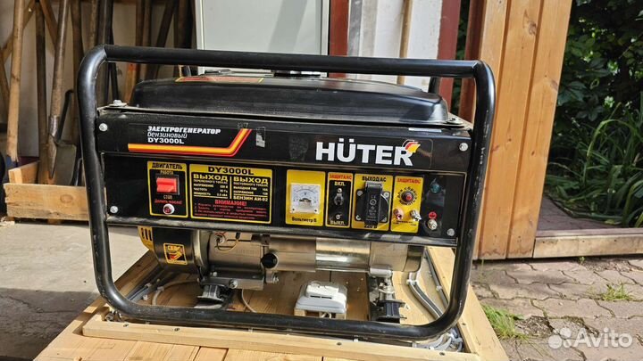 Бензиновый генератор Huter 2,5 квт