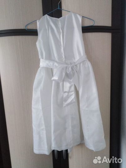 Платье праздничное для девочки