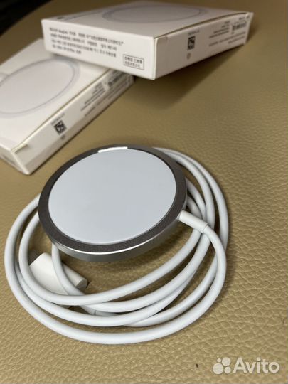 Apple magsafe charger беспроводная зарядка
