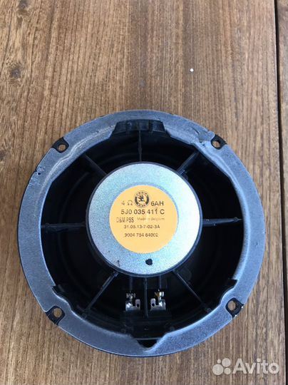 Передний динамик на skoda fabia 2