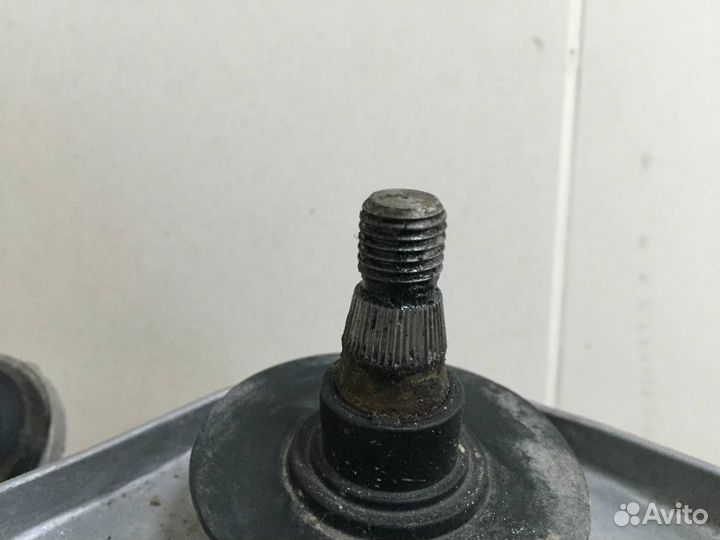 Трапеция стеклоочистителей Nissan Tiida C11 2007-2