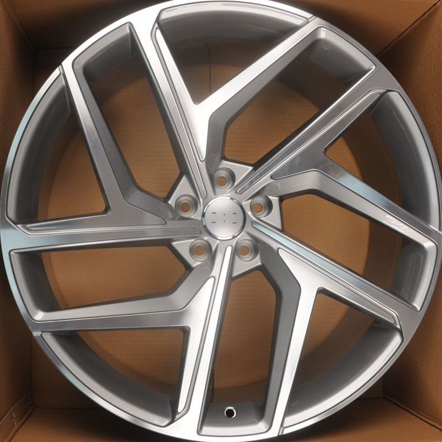 Литые диски Audi 9.5×R22 5×112