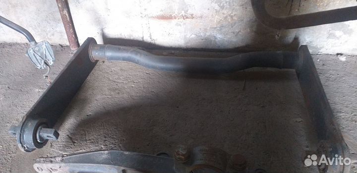 Стабилизатор заднего моста