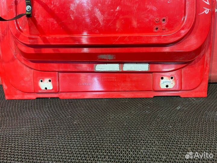 Крышка инструментального ящика Renault T