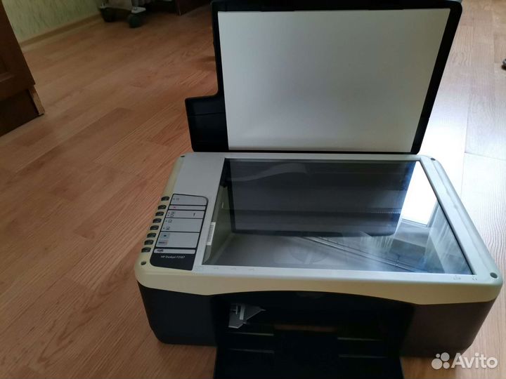 Цветной струйный принтер