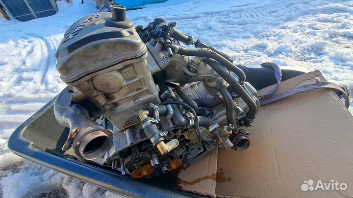 Expedition V-1000 в разбор