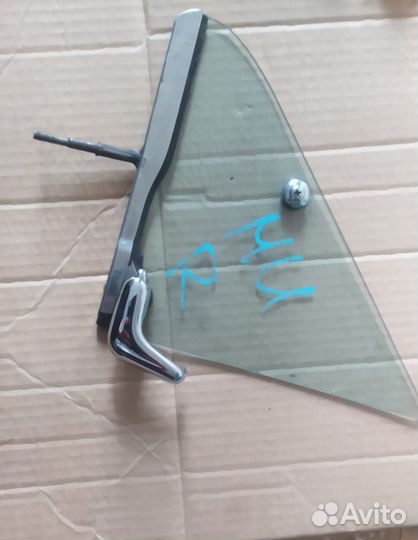 Форточка передняя