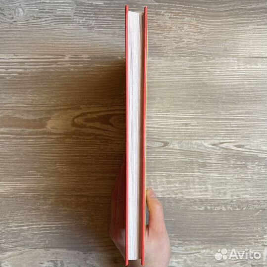 50 платьев, которые изменили мир