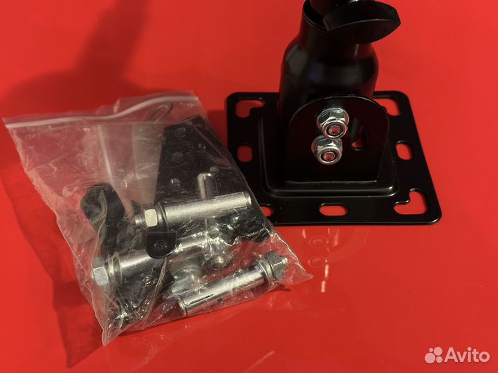 Потолочный кронштейн для проектора