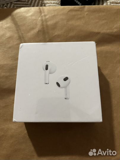 Беспроводные наушники airpods 3
