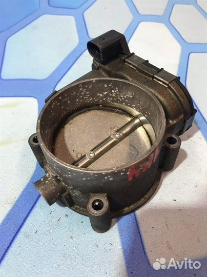 Дроссельная заслонка 077133062A