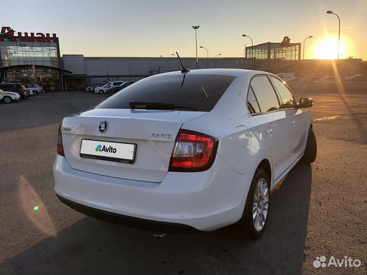 Skoda Rapid 1.6 МТ, 2017, 371 000 км