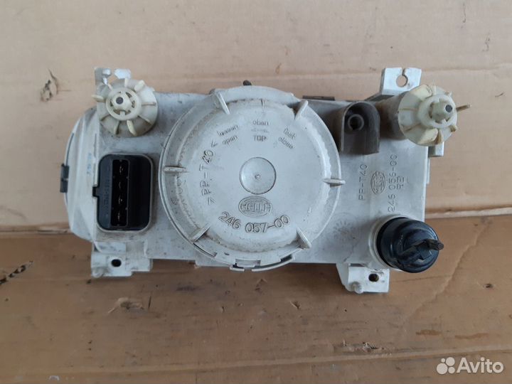 Фара Шкода Фелиция с 1994-1998г.в