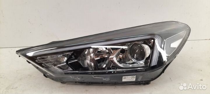 Фара левая Hyundai Tucson 3 2015