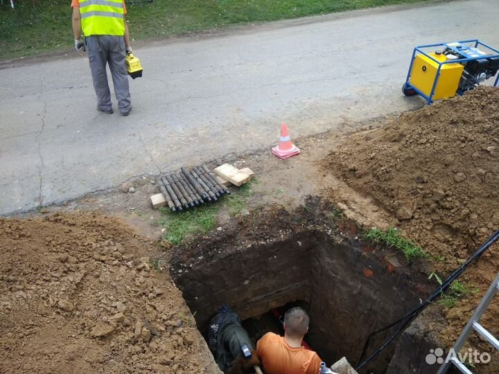 Горизонтально-направленные проколы под дорогой.гнб
