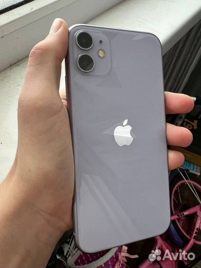 iPhone 11, 128 ГБ