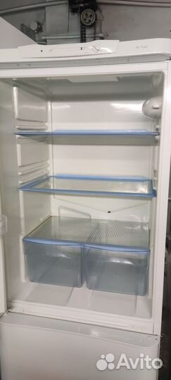 Холодильник Indesit No Frost sd20