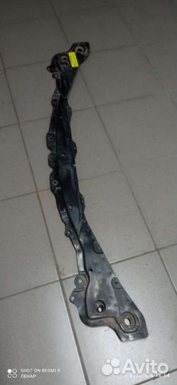 Планка телевизора Nissan Teana j32