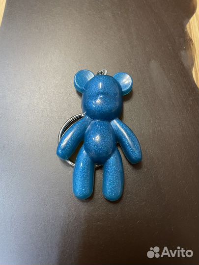 Брелок мишка из эпоксидной смолы