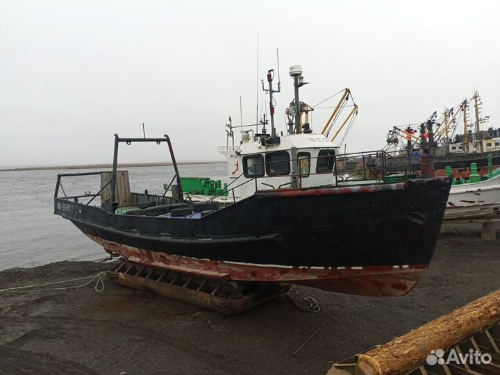 Промысловый катер