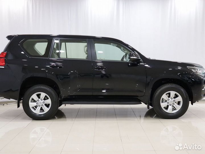 Toyota Land Cruiser Prado 2.8 AT, 2022