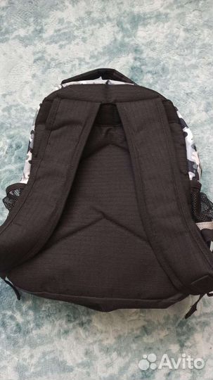 Рюкзак школьный