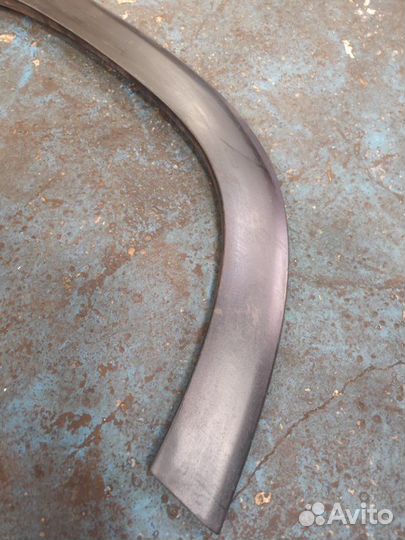 Накладка на крыло задняя правая Chevrolet Orlando