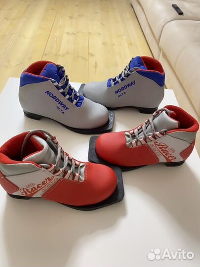 Лыжные ботинки детские р. 32, р. 34