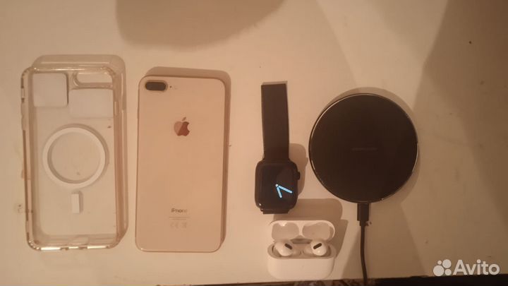 iPhone 8 Plus, 64 ГБ