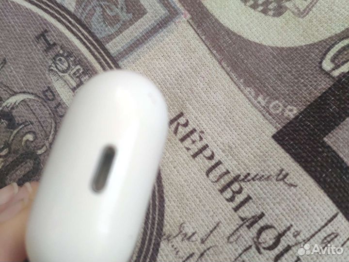 Airpods 1 наушник левый