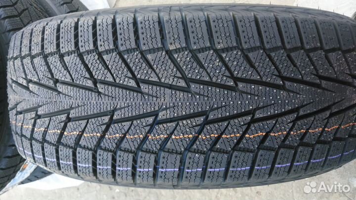 Hankook Winter I'Cept iZ 2 W616 225/55 R17 101T