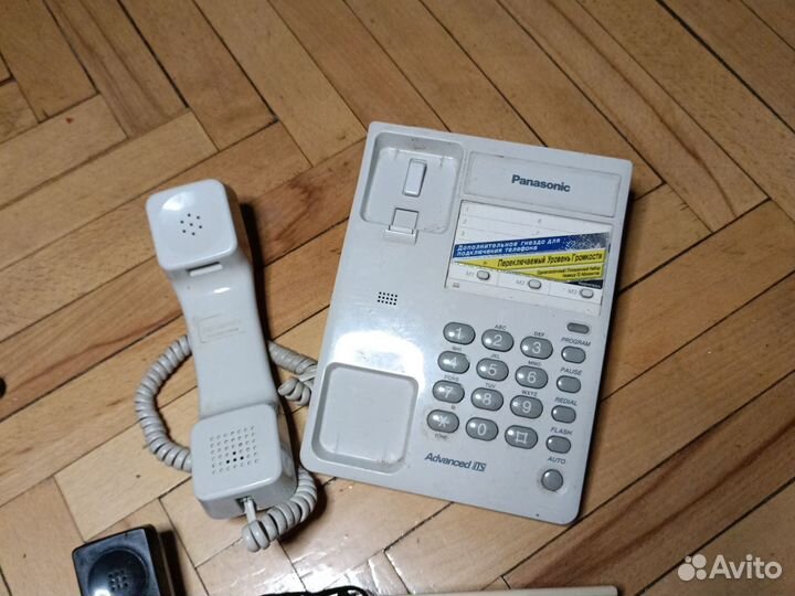 Телефоны кнопочные