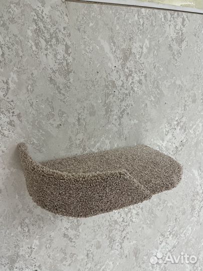 Лежанка для кошек Моя Котя, настенная с бортиком