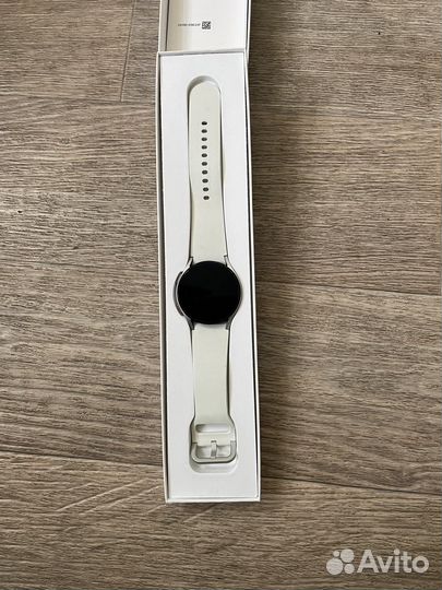 Samsung smart watch 4