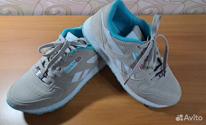 Кроссовки женские 38 размер Б/У