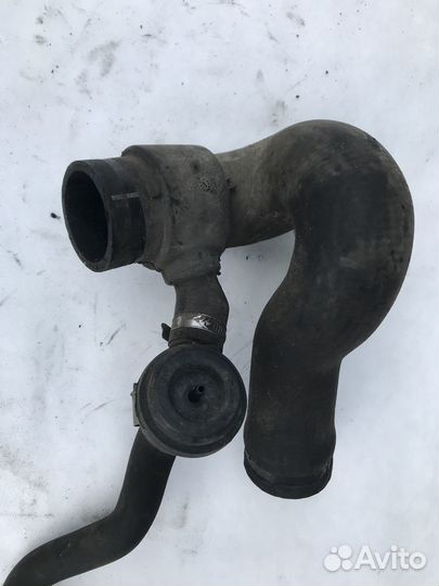 Volkswagen Passat 5 AWT 1.8 Патрубок интеркулера