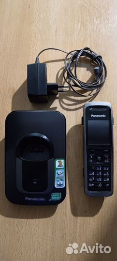 Радиотелефон Panasonic KX-TG8411RU