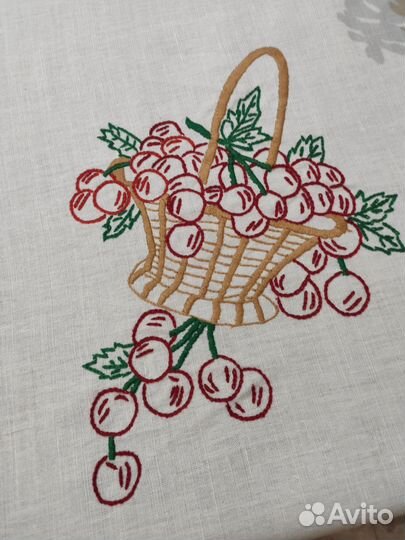 Скатерть винтажная ручная вышивка