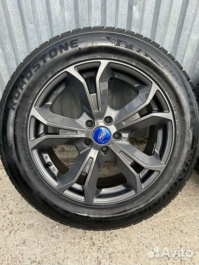 Комплет зимних колес на форд Куга r17