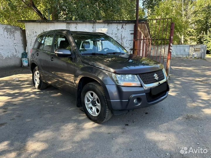 Suzuki Grand Vitara 2.0 МТ, 2011, битый, 169 000 км