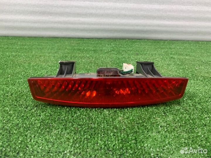 Стоп-сигнал Kia Rio хэтчбэк 1.4 G4EE 2011